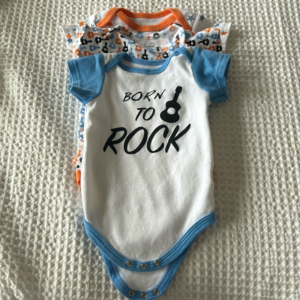 Born to rock loveable friends 3 pack onesies